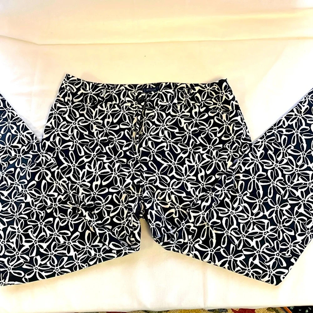 Jones Wear Studio Trouser’s Size 10